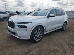 Photo of the vehicle BMW X7