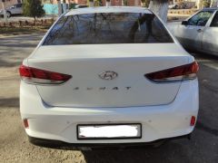 Photo of the vehicle Hyundai Sonata