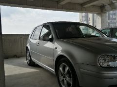 Photo of the vehicle Volkswagen Golf