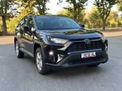 Сүрөт унаа Toyota RAV4