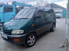 Фото авто Nissan Serena