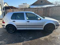 Фото авто Volkswagen Golf