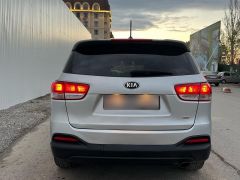 Сүрөт унаа Kia Sorento