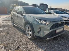 Сүрөт унаа Toyota RAV4