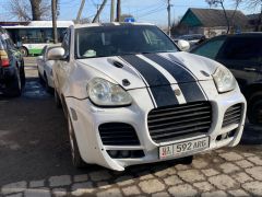 Photo of the vehicle Porsche Cayenne