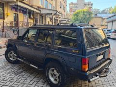 Сүрөт унаа Jeep Cherokee