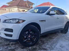 Фото авто Jaguar F-Pace