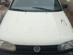 Photo of the vehicle Volkswagen Golf