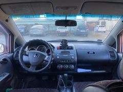 Фото авто Honda Jazz