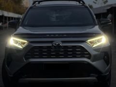 Сүрөт унаа Toyota RAV4