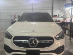 Сүрөт унаа Mercedes-Benz GLA