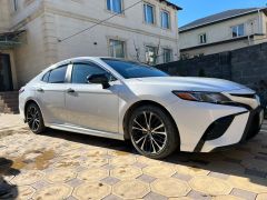 Сүрөт унаа Toyota Camry