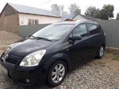 Сүрөт унаа Toyota Corolla Verso