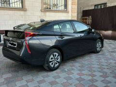 Фото авто Toyota Prius