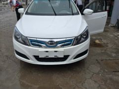 Сүрөт унаа BYD E5