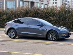 Фото Tesla Model 3  2020