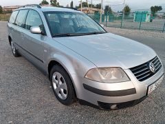 Photo of the vehicle Volkswagen Passat