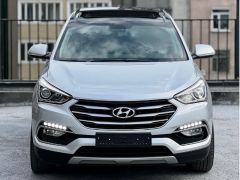 Photo of the vehicle Hyundai Santa Fe