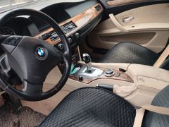 Photo of the vehicle BMW 5 Series