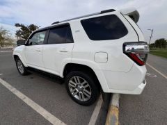 Photo of the vehicle Toyota 4Runner