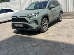 Сүрөт унаа Toyota RAV4