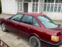 Photo of the vehicle Audi 80