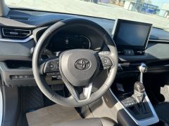 Сүрөт унаа Toyota RAV4