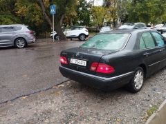 Фото авто Mercedes-Benz E-Класс