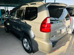 Photo of the vehicle Lexus GX