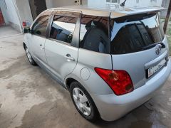 Photo of the vehicle Toyota Ist