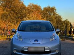 Фото авто Nissan Leaf