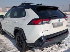 Сүрөт унаа Toyota RAV4