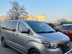 Photo of the vehicle Hyundai Starex (H-1)