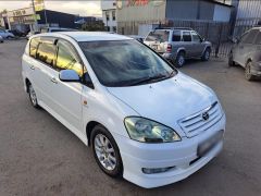 Сүрөт унаа Toyota Ipsum