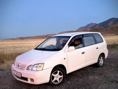 Сүрөт унаа Toyota Gaia