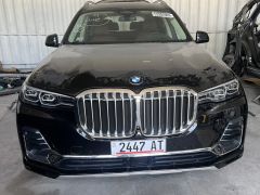 Фото авто BMW X7