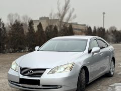 Photo of the vehicle Lexus ES