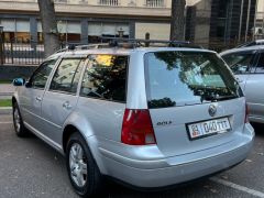 Photo of the vehicle Volkswagen Golf