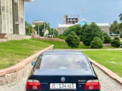 Сүрөт унаа BMW 5 серия