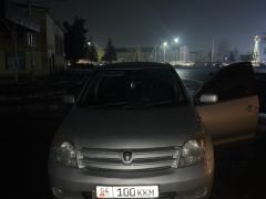 Фото авто Toyota Ist