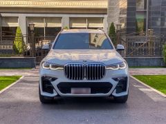 Фото авто BMW X7