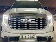 Photo of the vehicle GMC Sierra