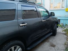 Сүрөт унаа Toyota Sequoia