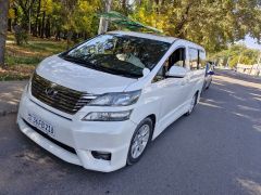 Сүрөт унаа Toyota Vellfire