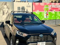 Сүрөт унаа Toyota RAV4