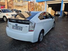 Сүрөт унаа Toyota Prius