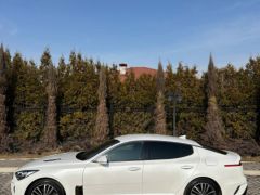 Сүрөт унаа Kia Stinger