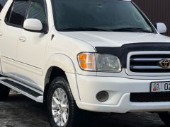 Сүрөт унаа Toyota Sequoia