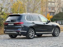 Фото авто BMW X7