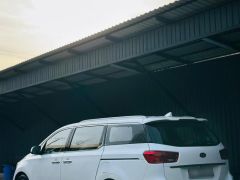 Сүрөт унаа Kia Carnival